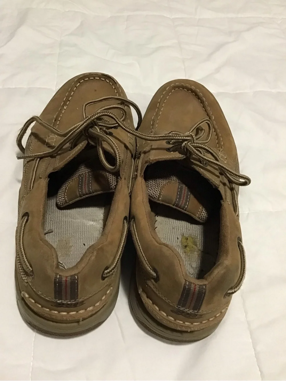 G.H. Bass & Co. Men's Tan Boat Shoes Size 9.5